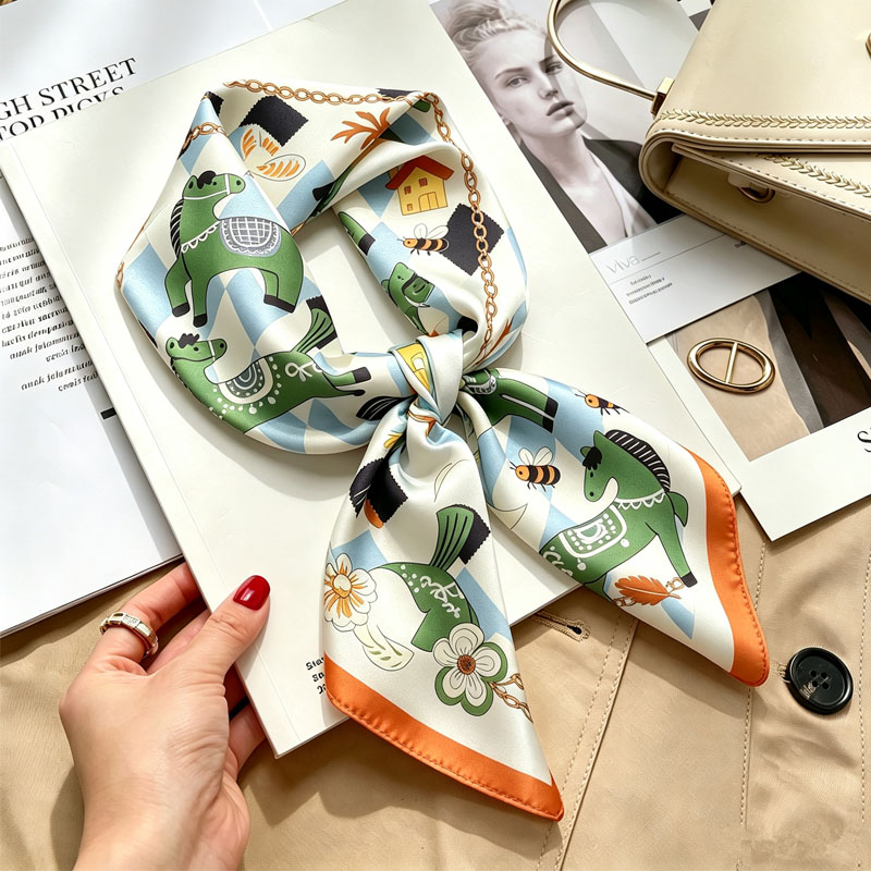 Damskie chusteczki do nosa Jed – Scarf Silk Square recenzja i cena