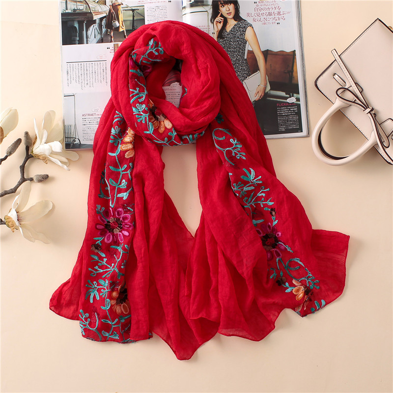 Szal z wiskozy z haftem kwiato – Bandana Cotton recenzja i cena