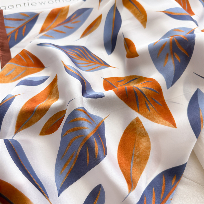 Luksusowa marka drukuj 70cm kw – Scarf Silk Square recenzja i cena